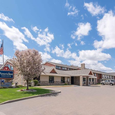 Americinn By Wyndham Fargo West Acres Exteriör bild